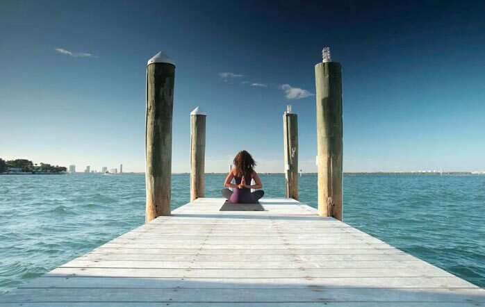 Skanda Yoga Studio siempre está como lugar recomendado en Miami para practicar yoga! Así lo menciona Miami & Beaches, un portal donde puedes encontrar todo lo relacionado a turismo en Miami.